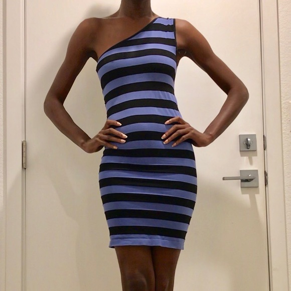Bebe • Striped One shoulder BodyCon Dress - Picture 1 of 5